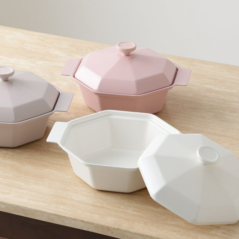 Diamond Lightweight Cooking Pot 25 cm White