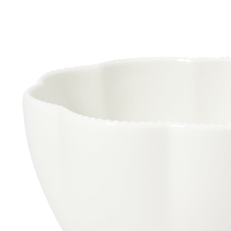 Blanche Soup Cup Flower  White