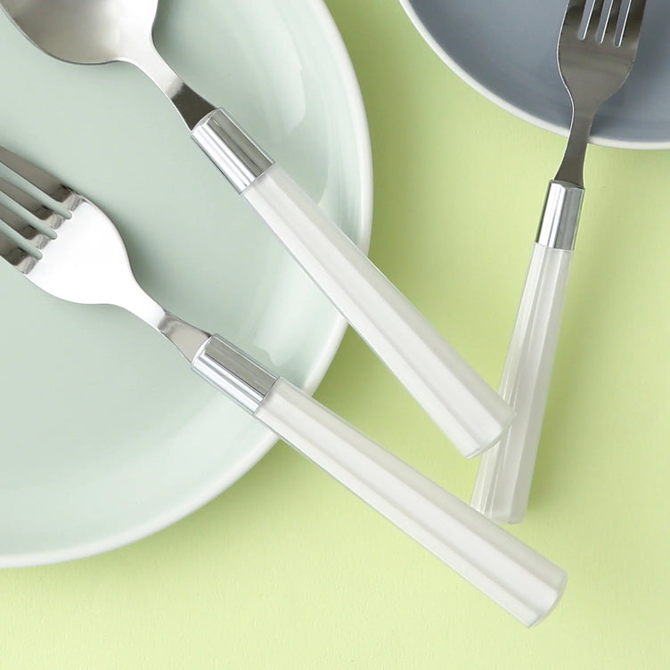 Connie Cutlery 8P Layered Wh