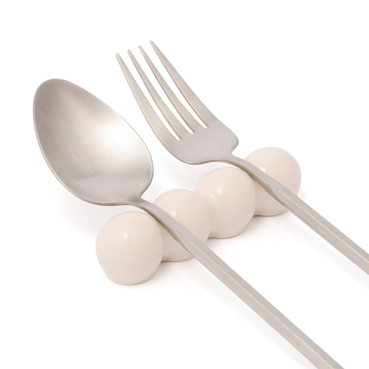 Cutlery Rest Pompon Ivory