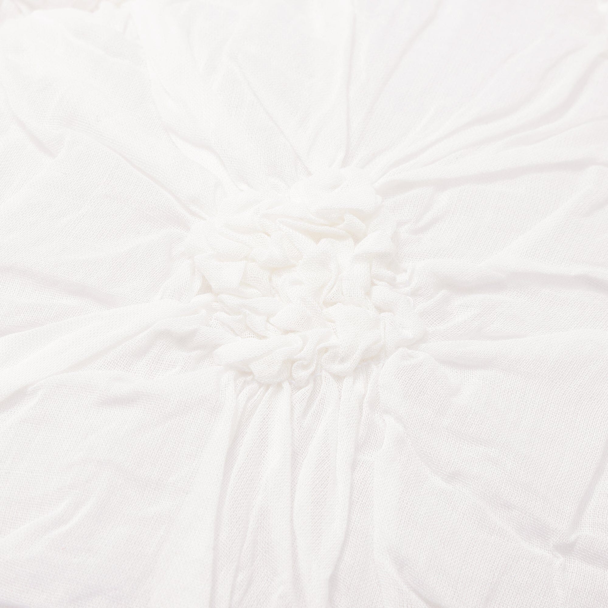 Smocking Flower Cushion Cover 450X450 White