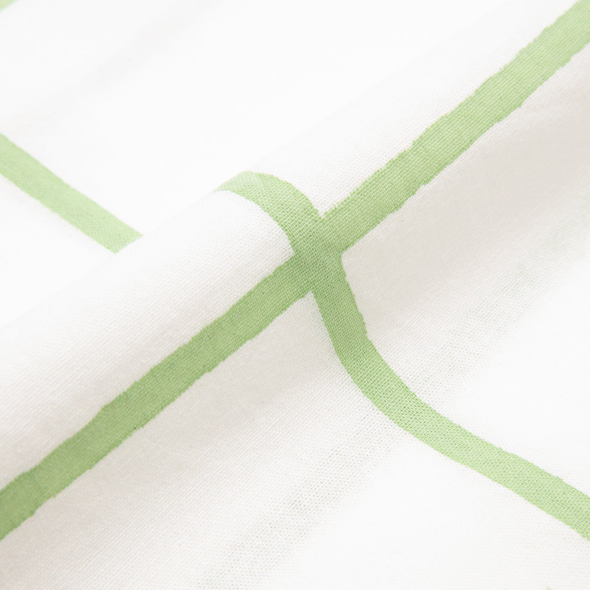 Windowpane Wave Cushion Cover 450X450 White X Green