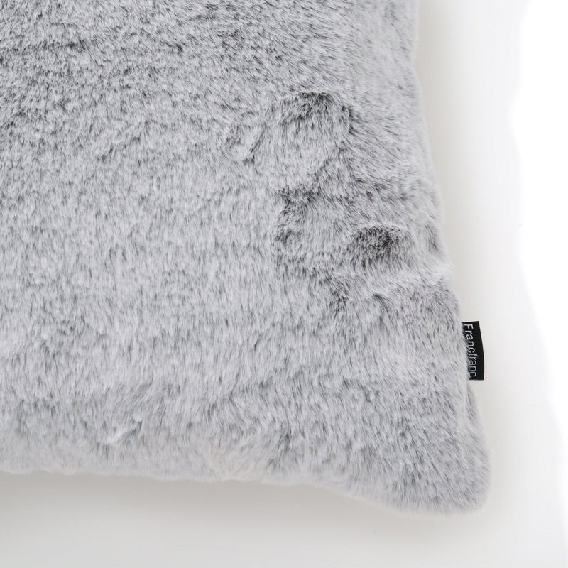 Cushion throw (lap blanket) 1400 x 1000 Gray