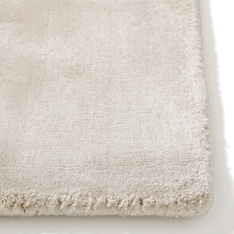 Erilla Rug Medium 2000 x 1400 Light Beige