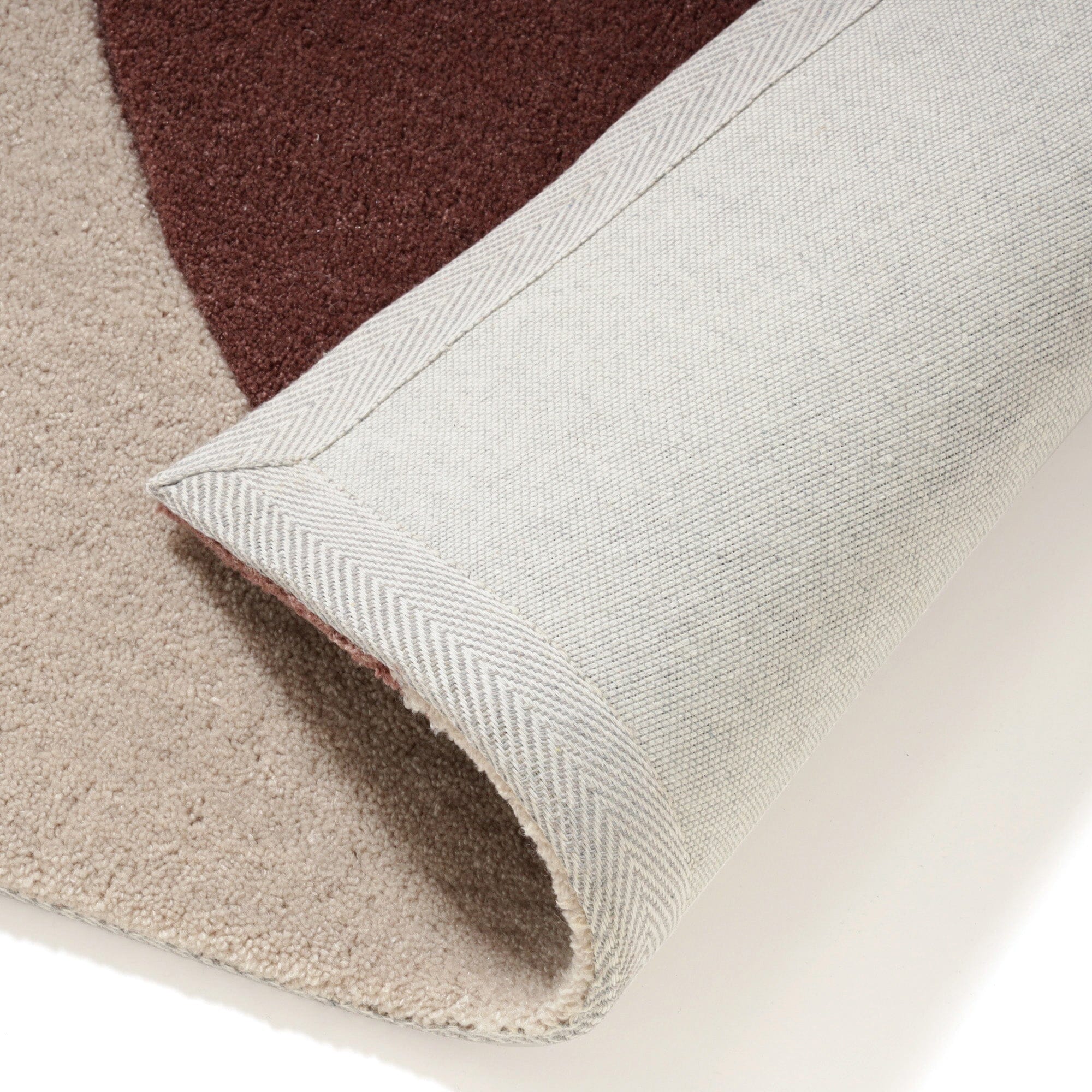 Conor Rug Small Brown