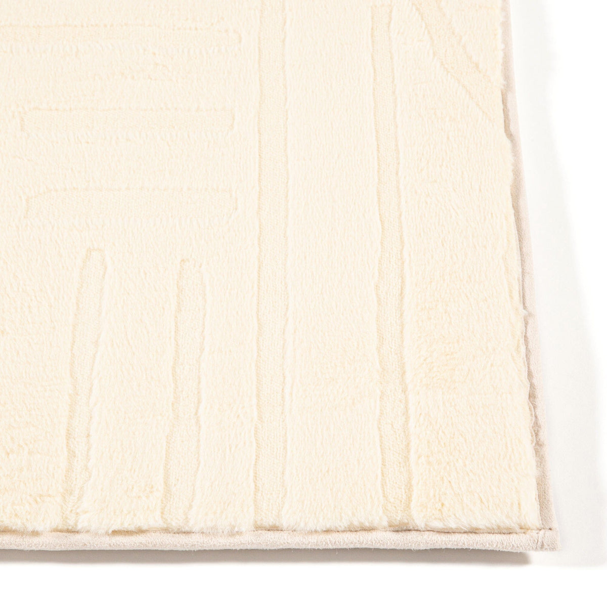 Arena Hot Carpet Rug 2 M 1400 X 1900 Ivory