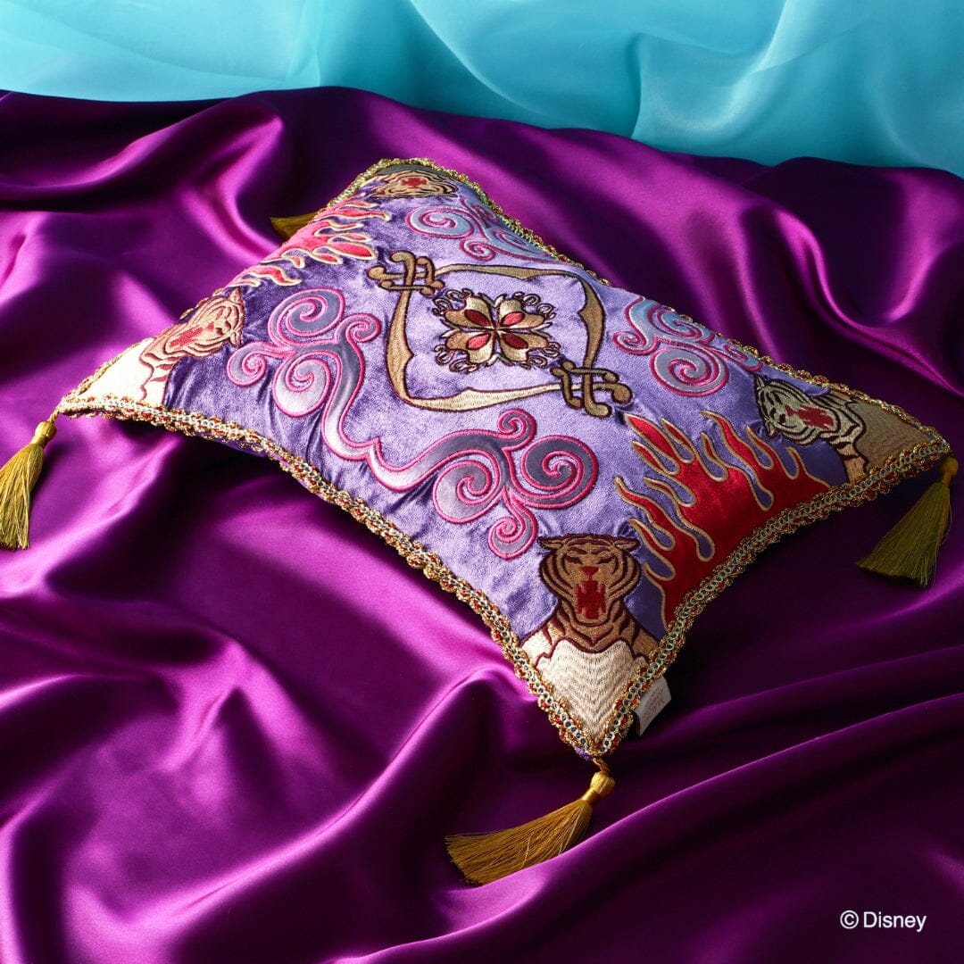 Disney Magic Of Chemistry  Aladdin  Cushion