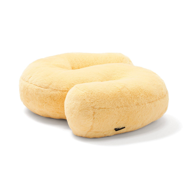 Wriggling Cushion Yellow
