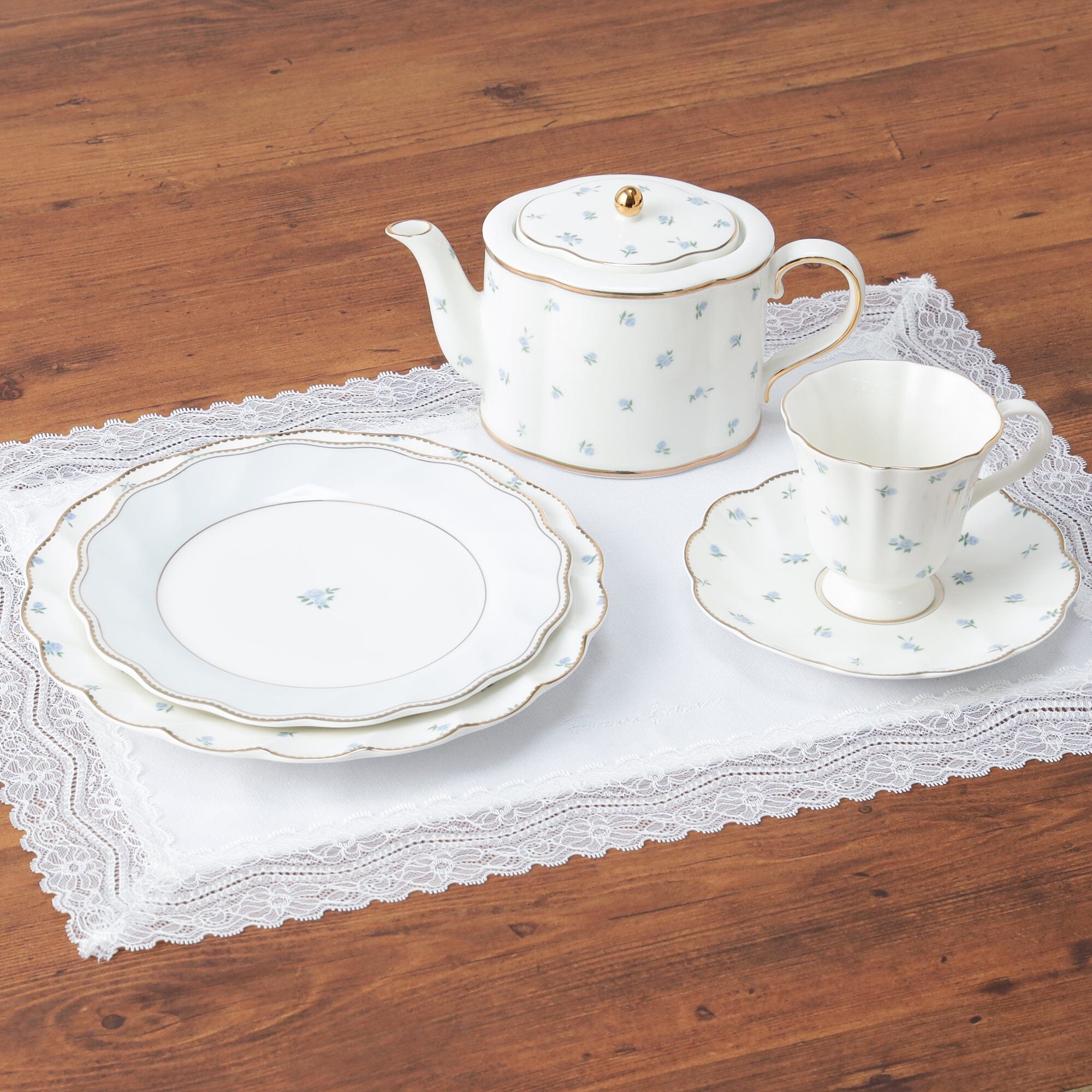 Lace Lunch Mat White