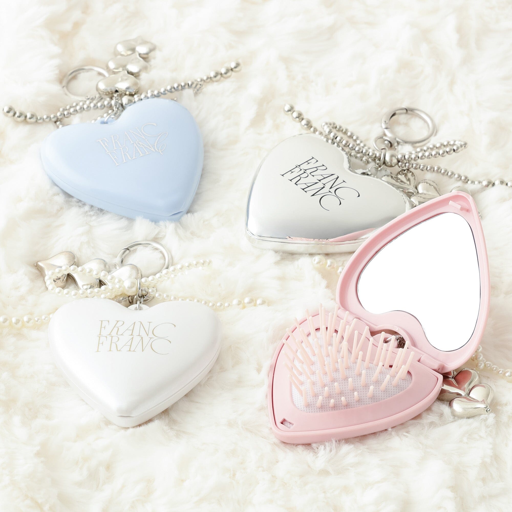 Mirror And Brush With Charm Silver