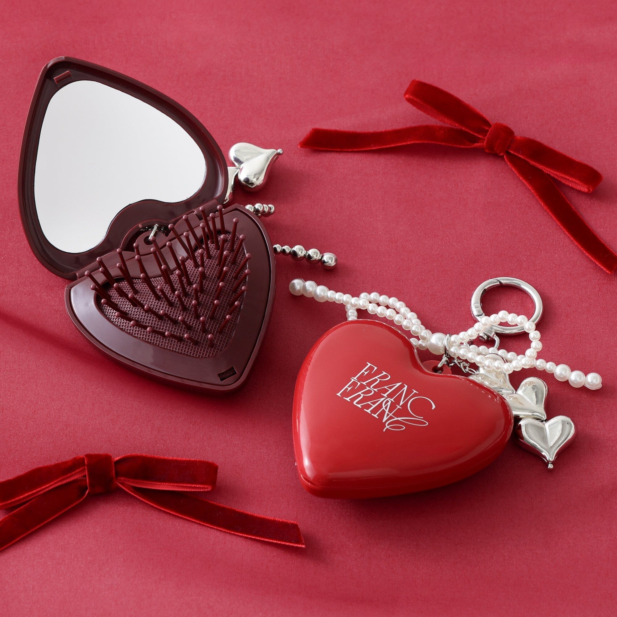 Mirror & Brush With Charm Brown