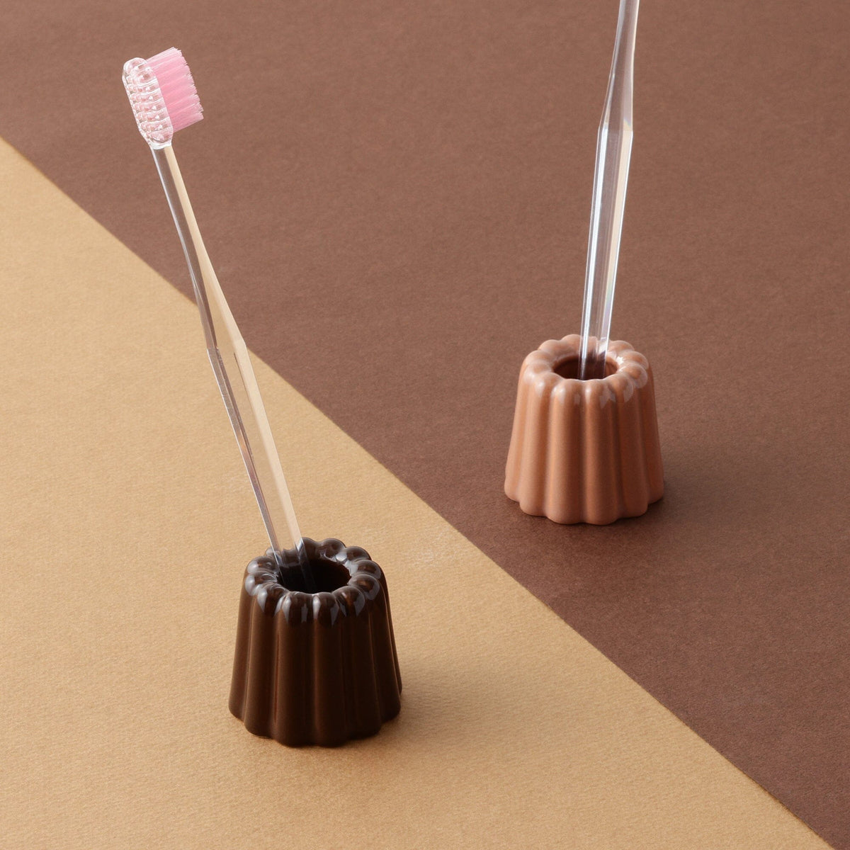 Canele Toothbrush Holder Dark Brown