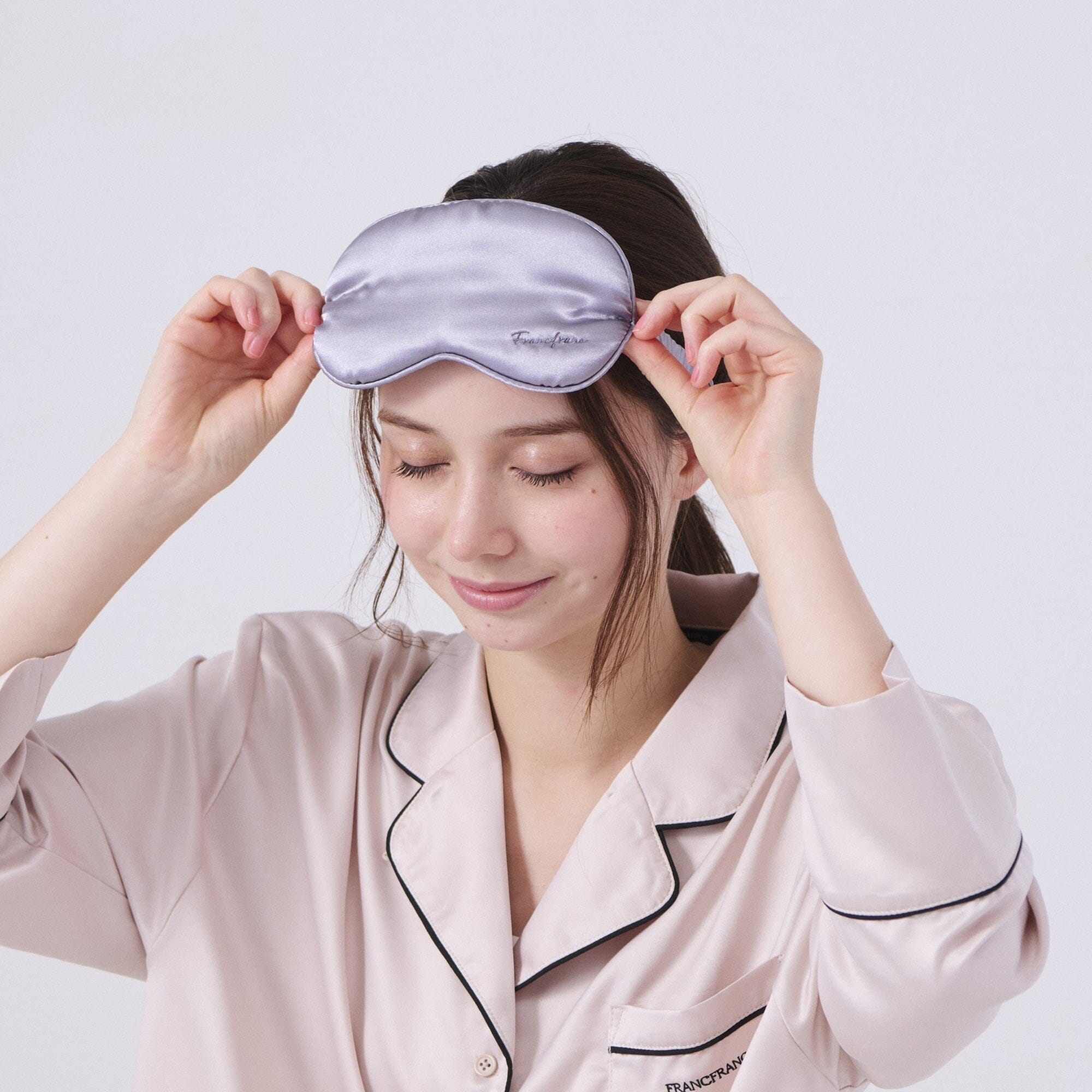 Silk Eye Mask Gray