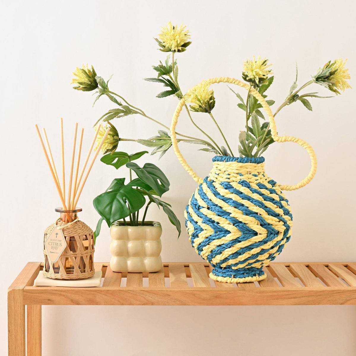 Scent Trip Fragrance Diffuser Yellow (Citrus Ray scent)