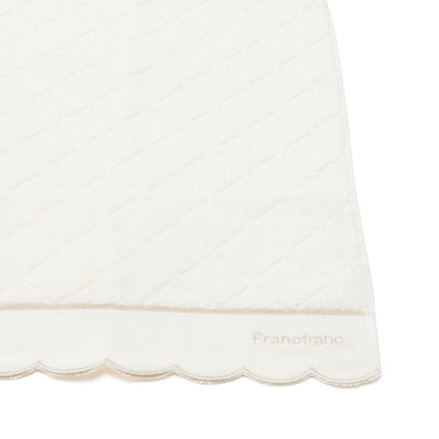 Antibacterial And Deodorizing Quilted Scallop Face Towel, Ivory