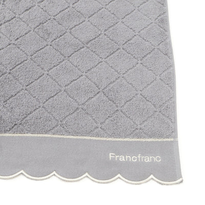 Antibacterial And Deodorizing Quilted Scallop Bath Towel, Grey