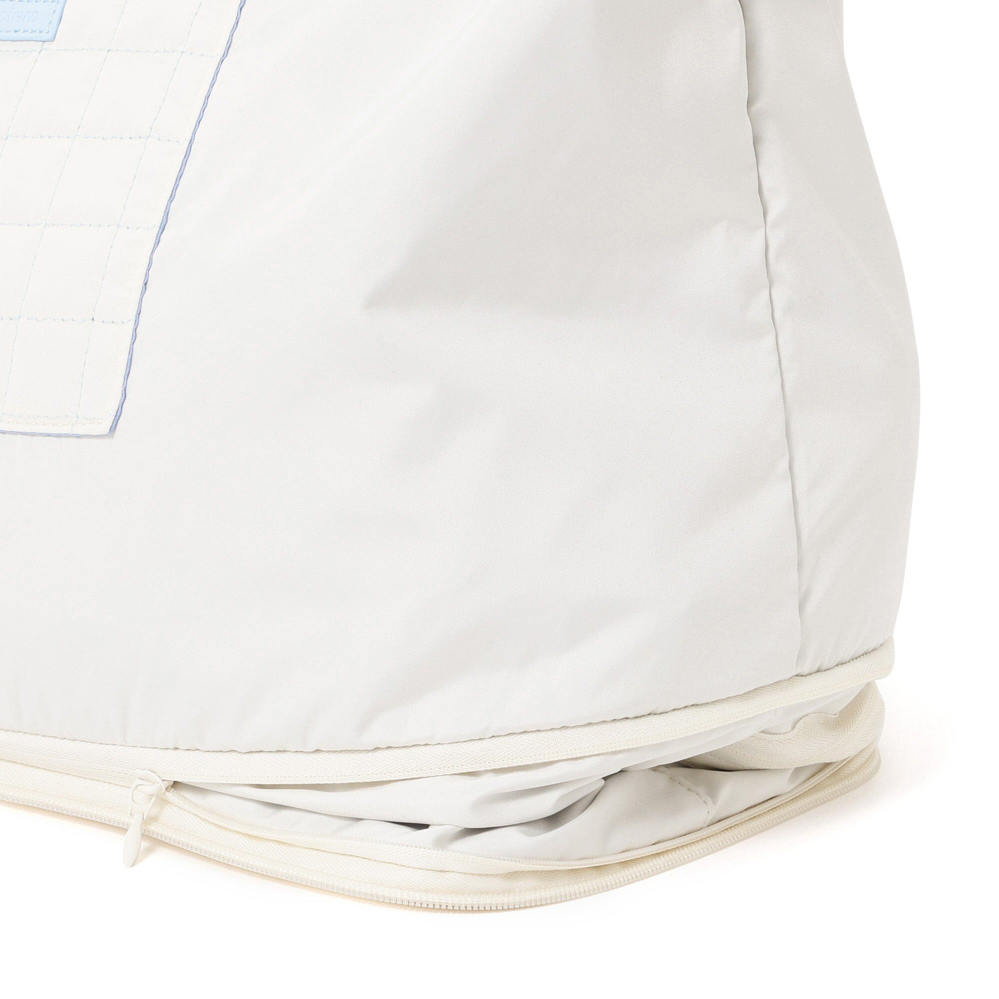 Pop Stitch Quilt Carry-On Tote Ivory