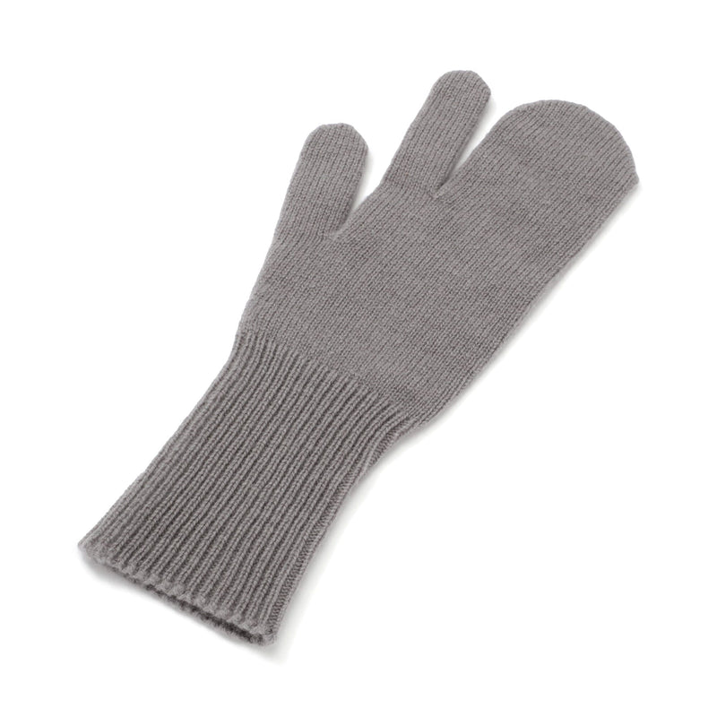 Mitten Grey