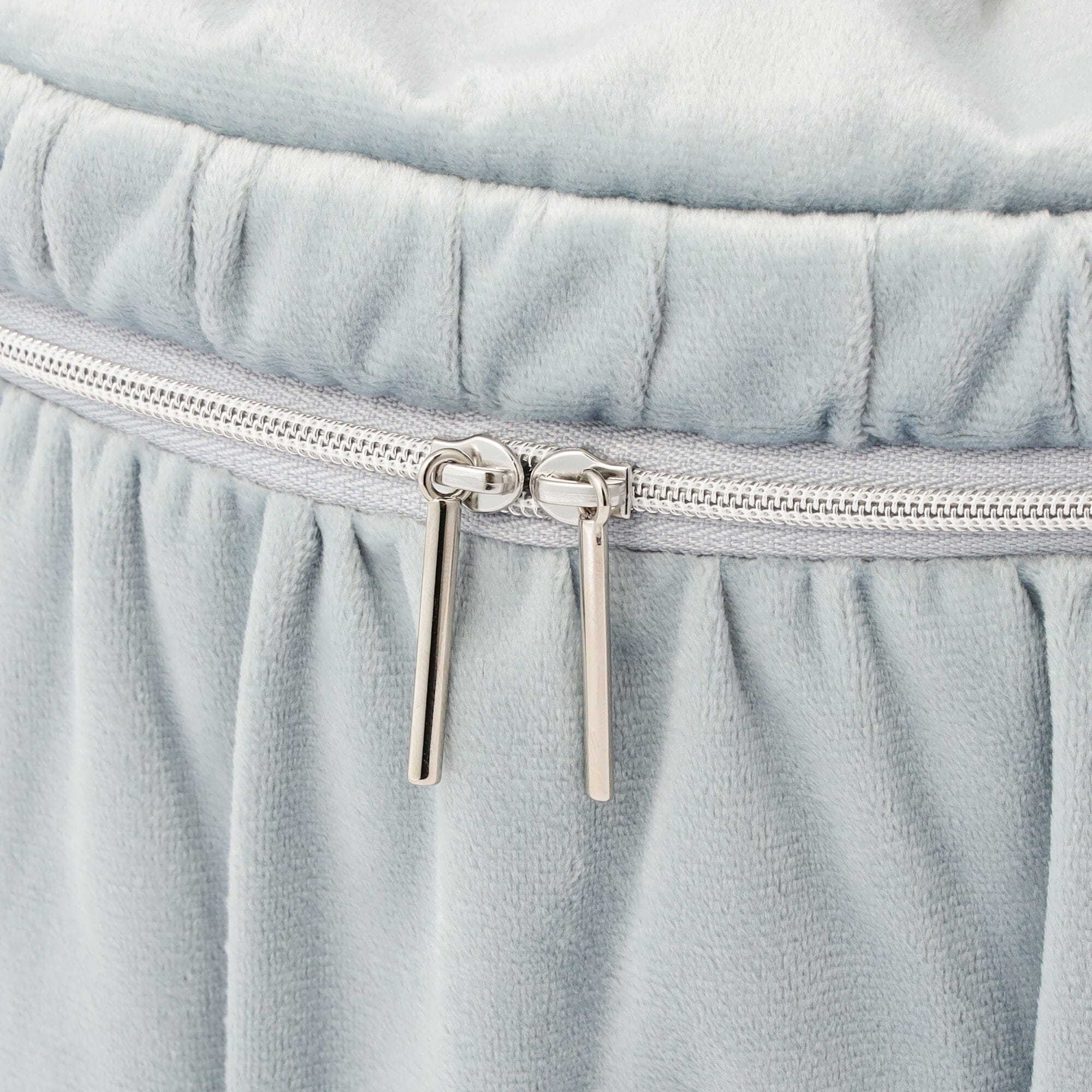 Velour Ribbon Vanity Pouch L Light Blue