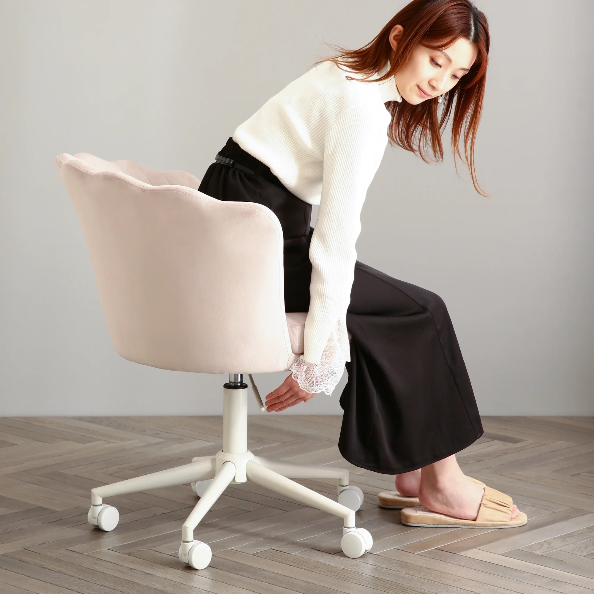 Shell Desk Chair W690×D685×H870 White