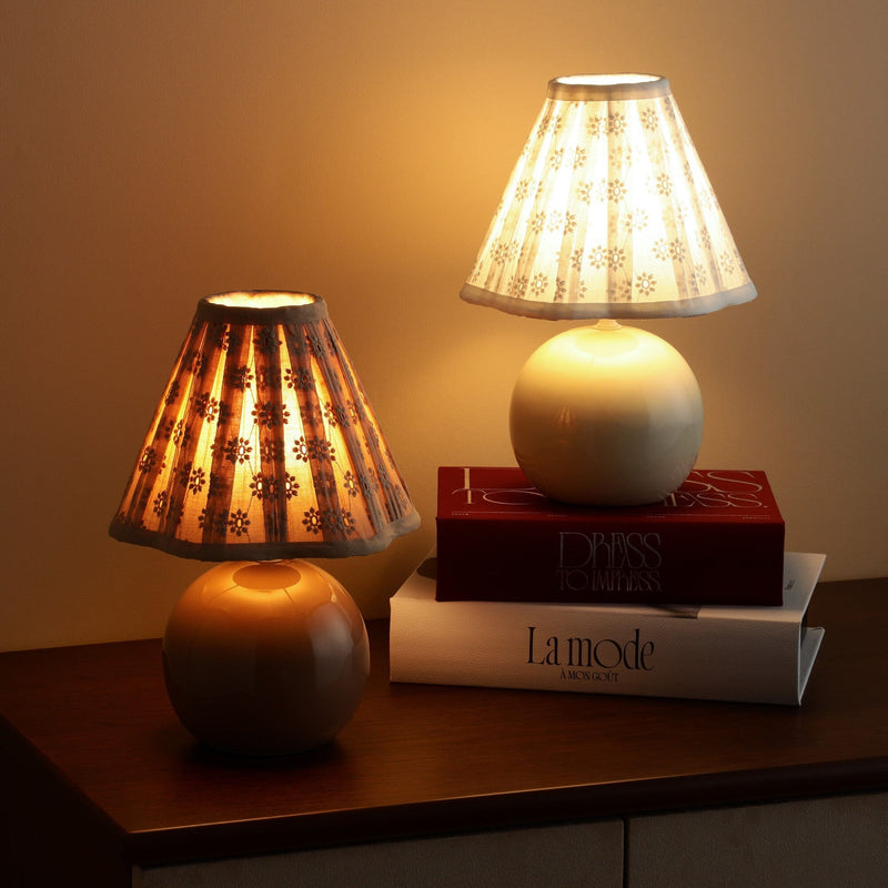 Lace Shade Mini Lamp Brown