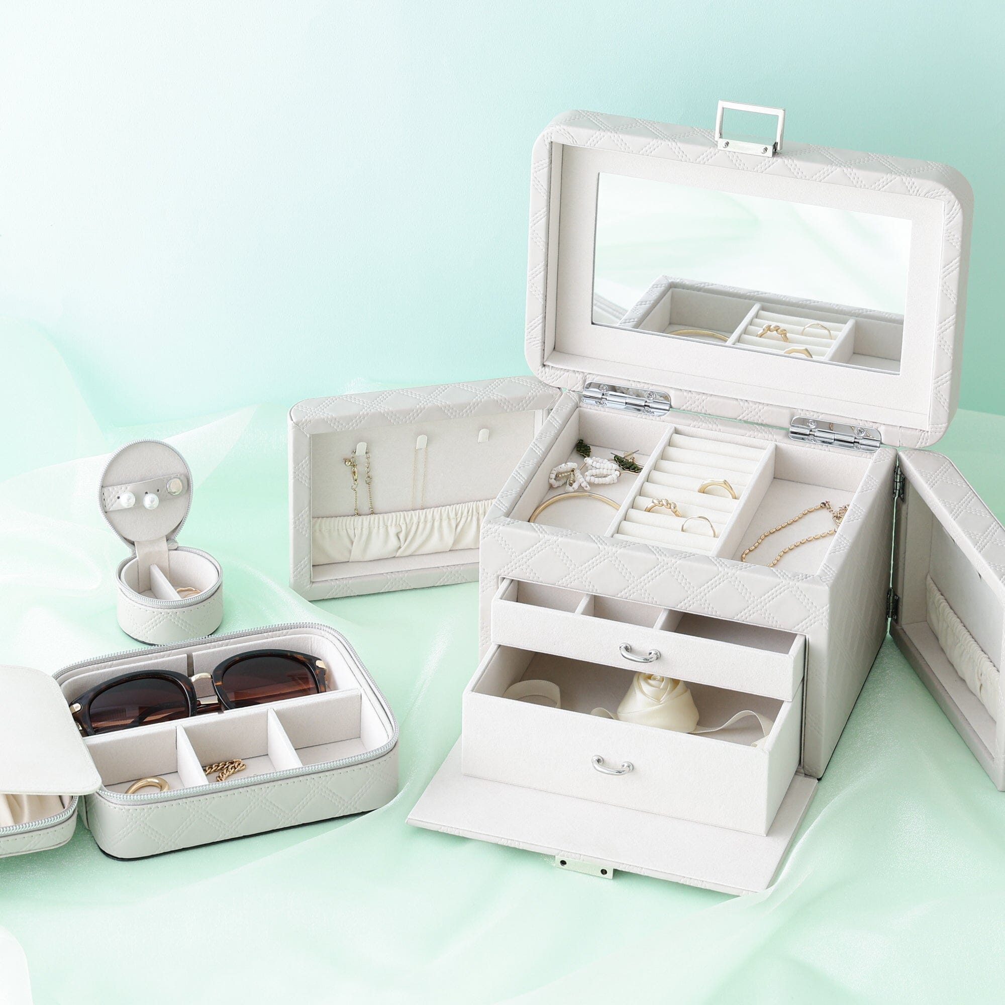 Quilt Travel Jewelry Box Multi Gray