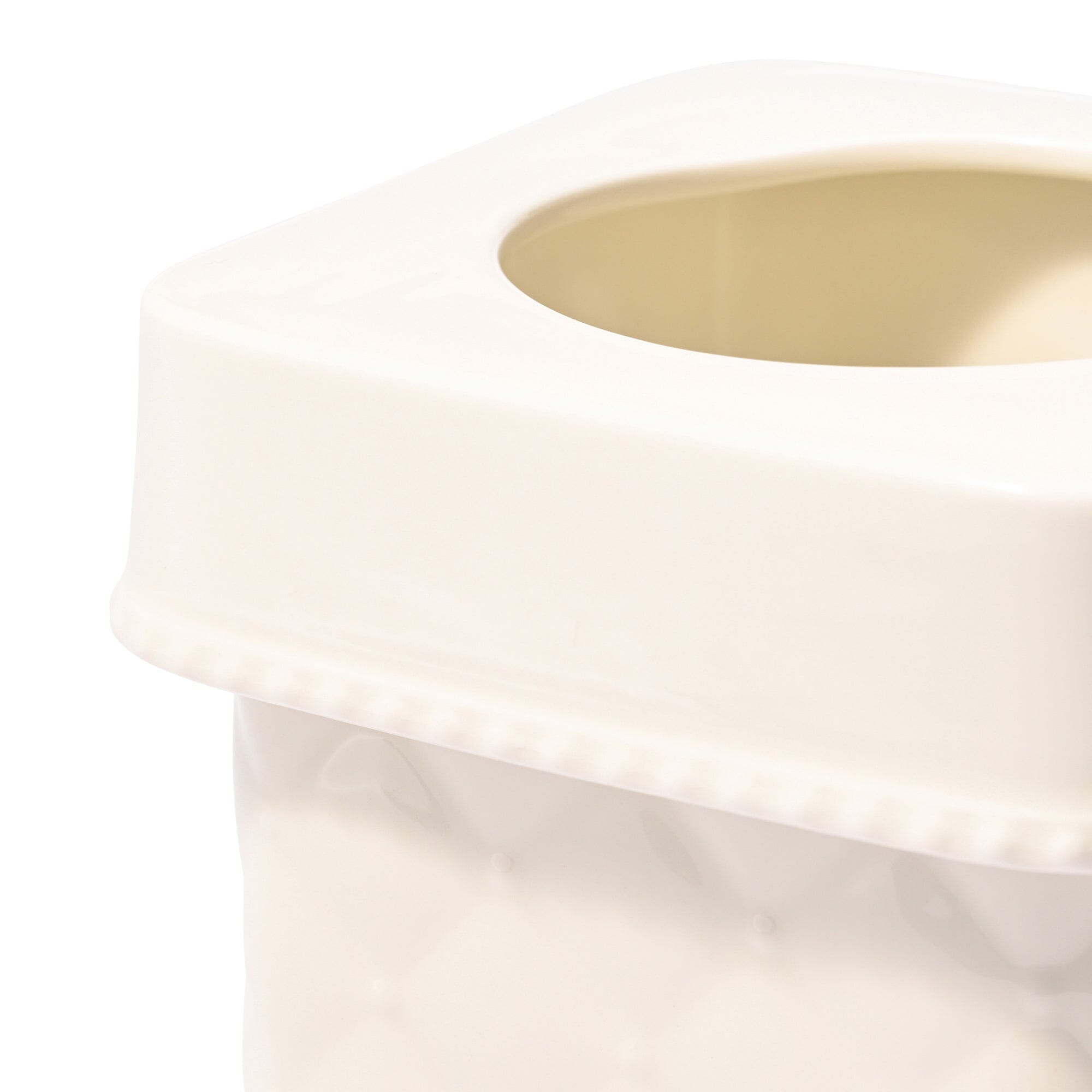 Ceramic Mini Dust Bin Quilt White
