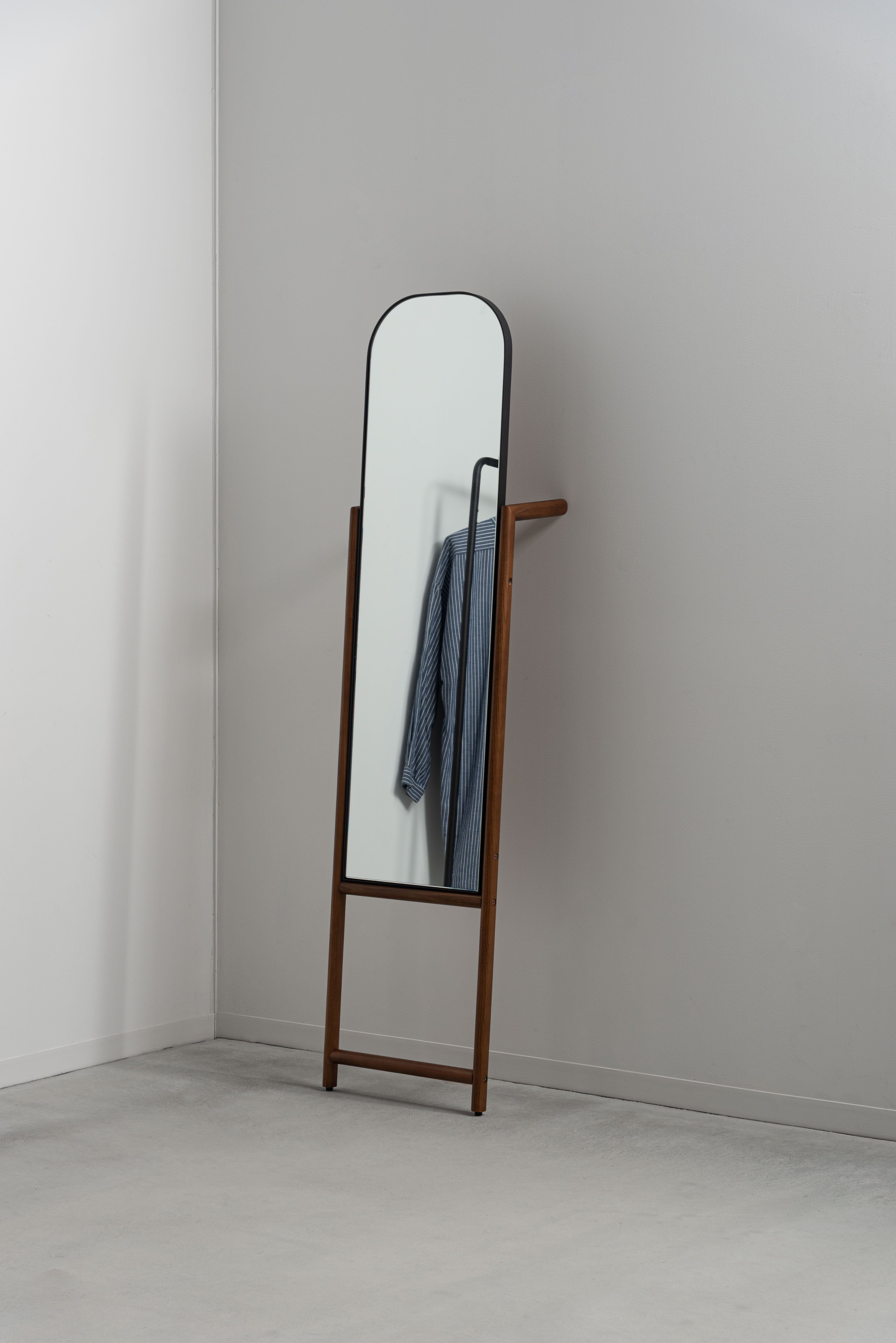 Nell Mirror Brown