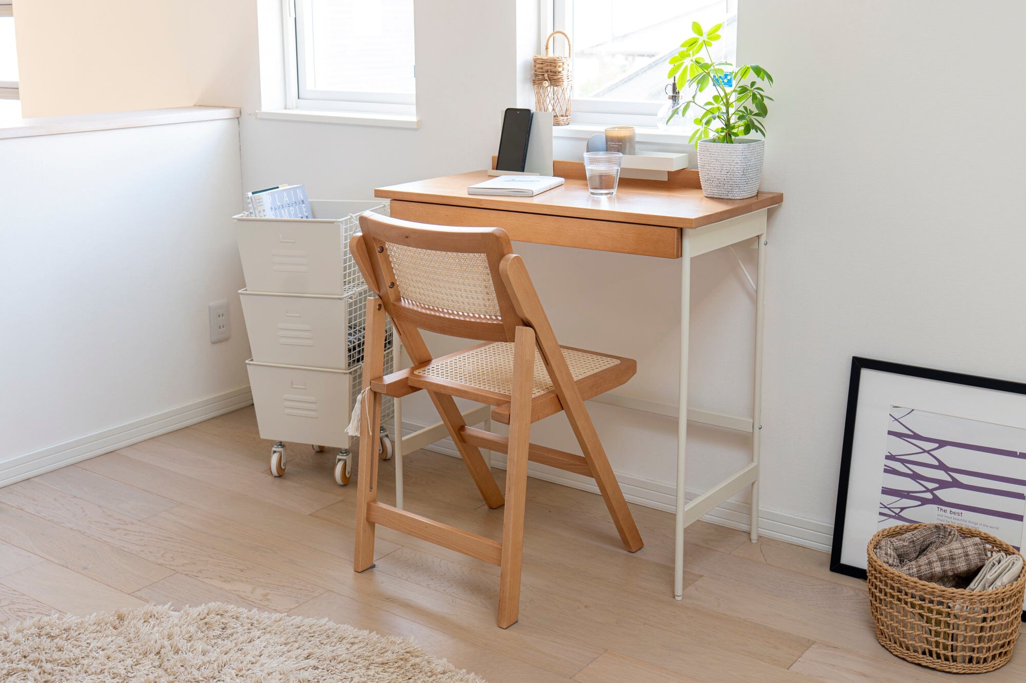 Liv Desk