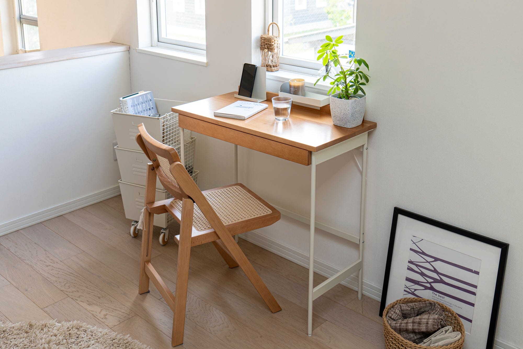 Liv Desk