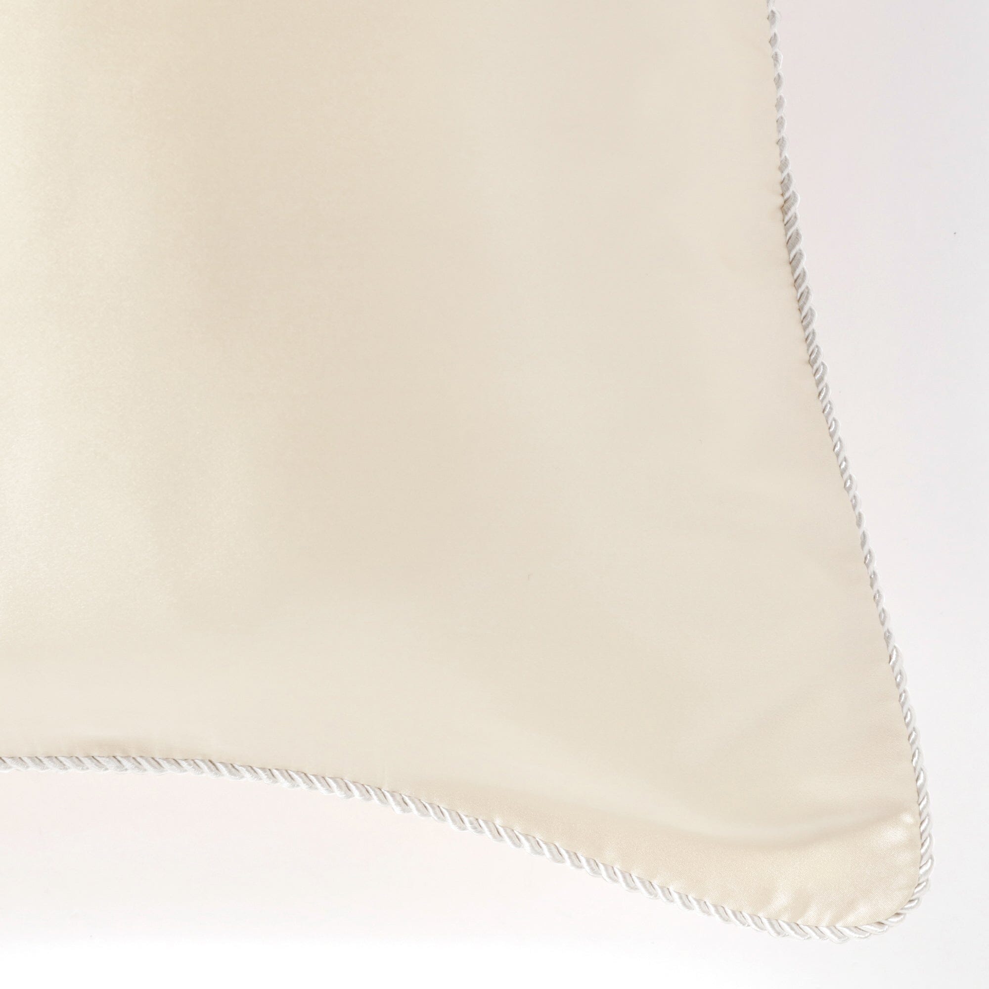FRONT SILK 絲綢枕頭套 500 x 700 象牙白色