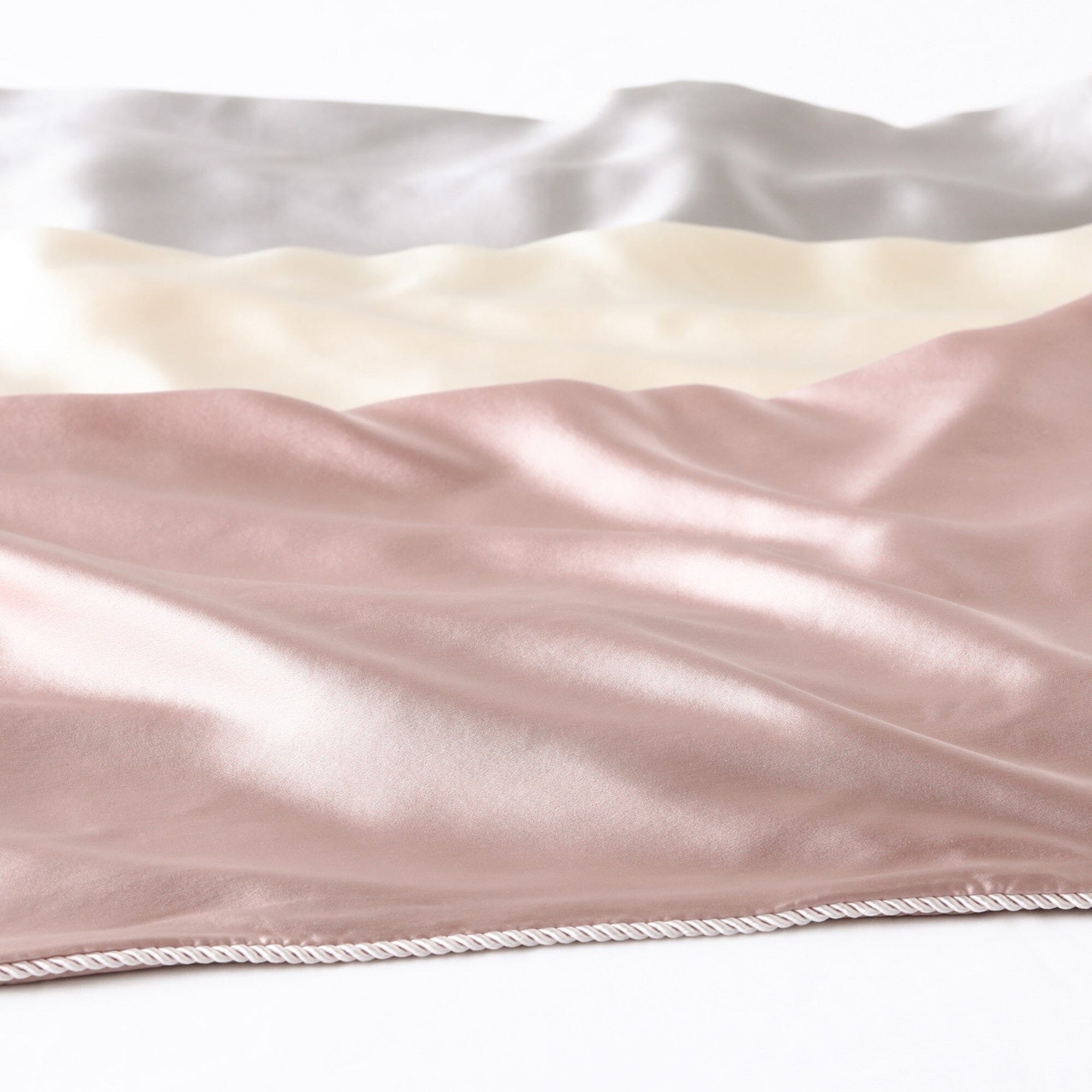 FRONT SILK 絲綢枕頭套 500 x 700 灰色