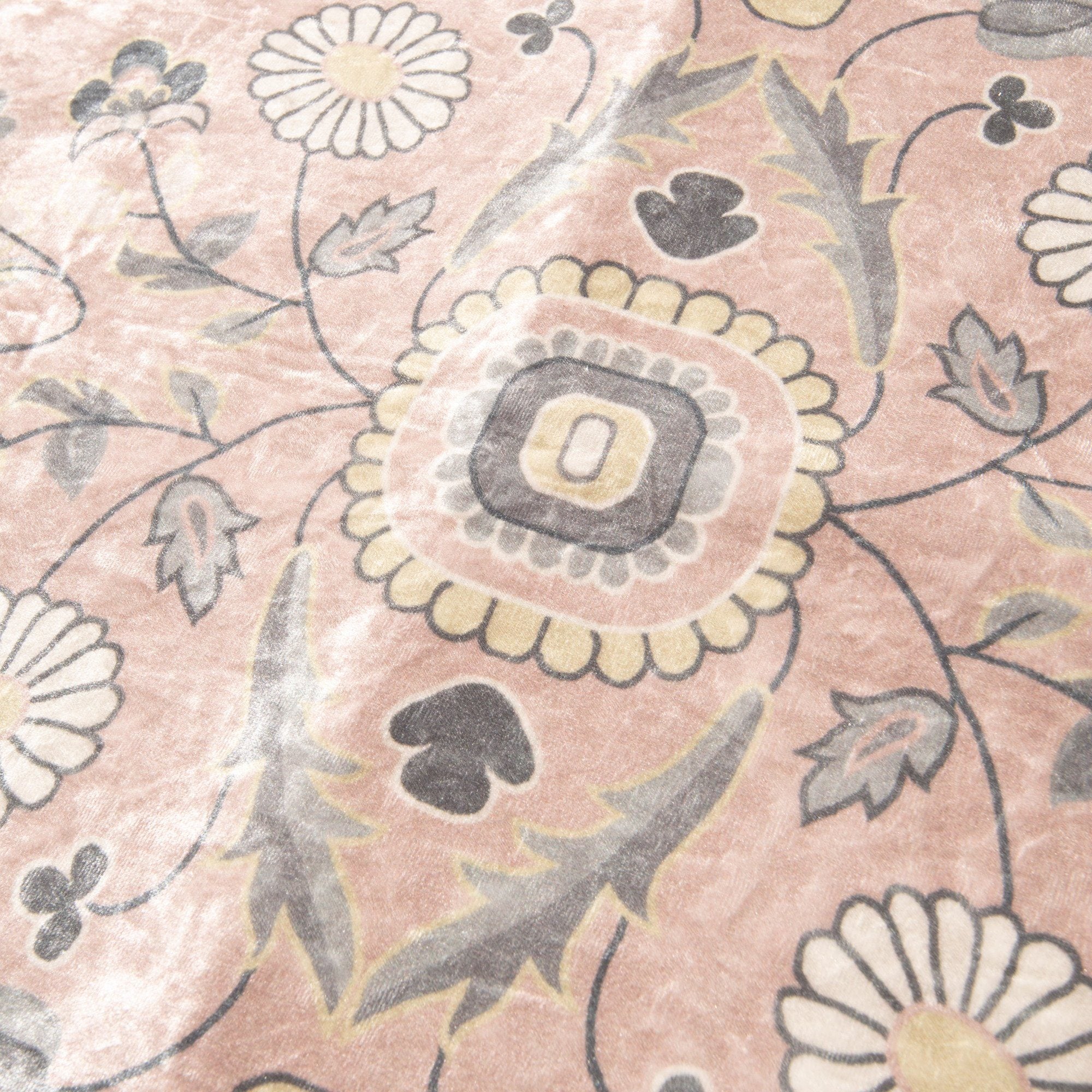 RAFFINE RUG Medium Pink (W2000 x D1400)
