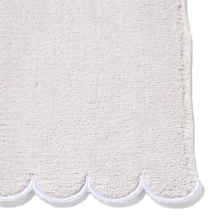 MICROFIBER FACE TOWEL SCALLOP GRAY